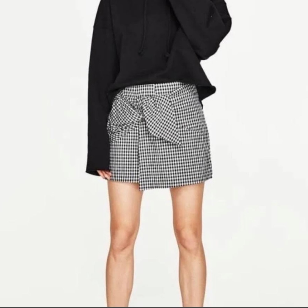 BOGO Zara Black & White Checkered Skort